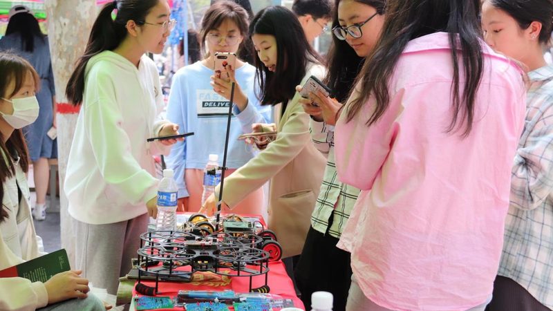 容器编排工具在企业级应用中的关键角色与案例解析